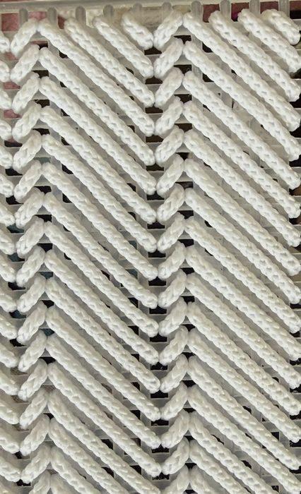 Open Chevron pattern